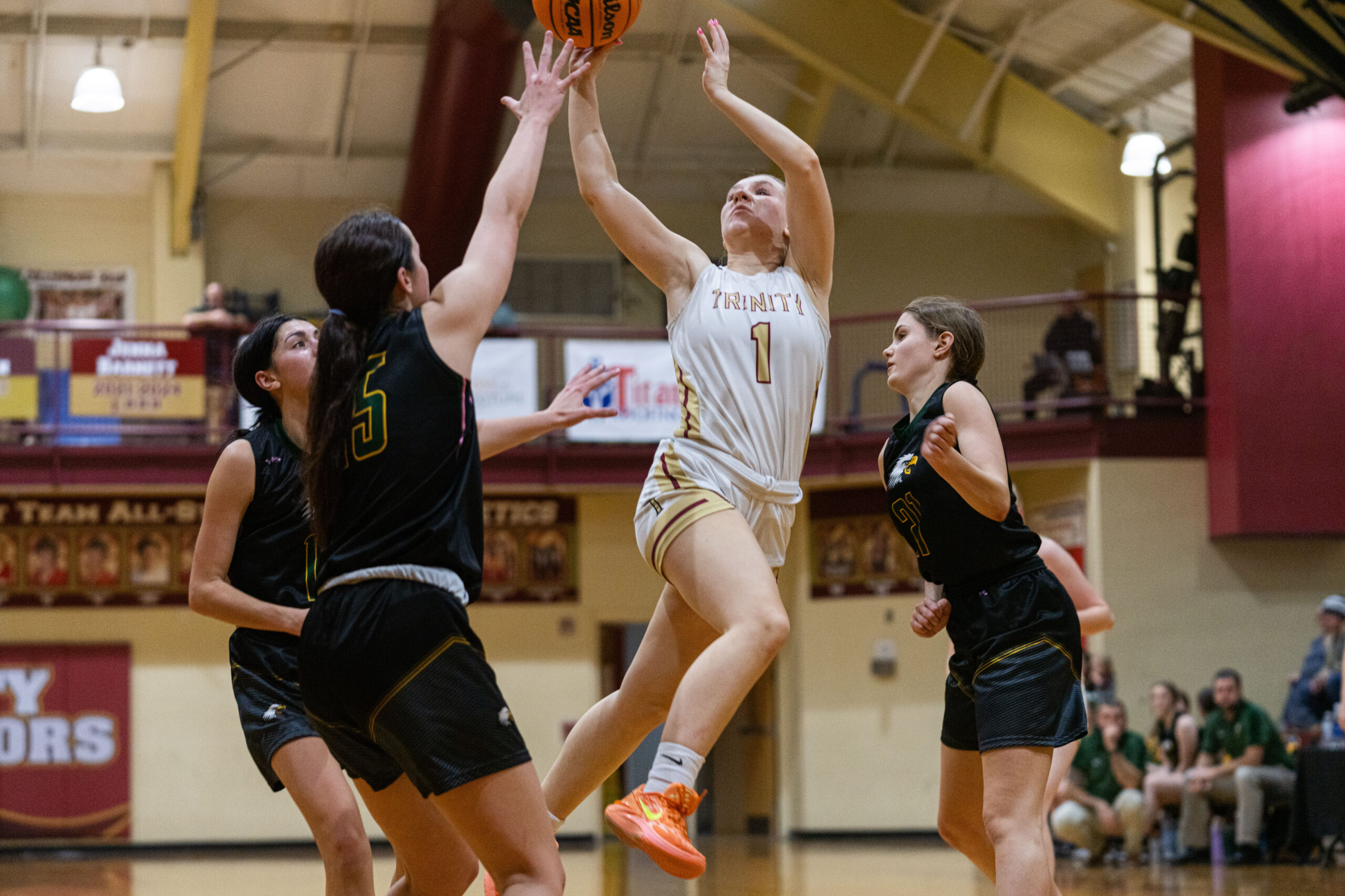 Barnett scores 34 as Warriors defeat Braxton County for 4th section title in a row